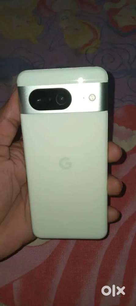 Google pixel 8