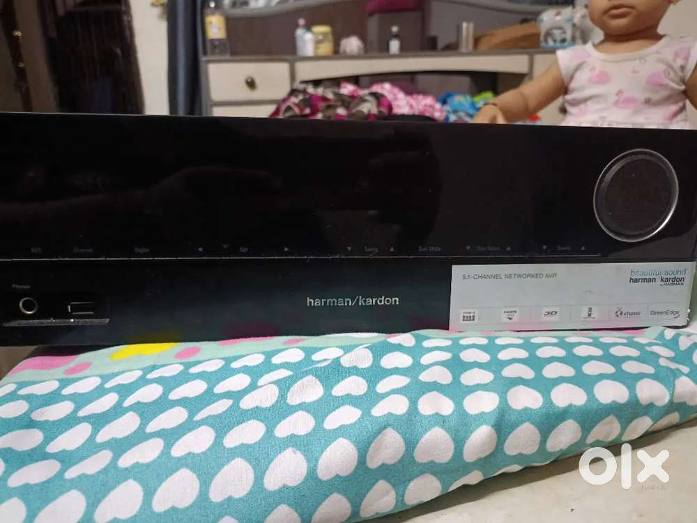Herman kardon amplifier