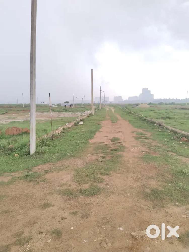 Patia kiss jagarnatha mandir Bhubaneswar sele for plot