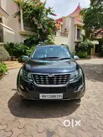 Mahindra XUV500 W 11