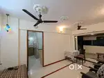 Huge 650 sq.ft 1 BHK with 2 bathroom in the heart of thane!
