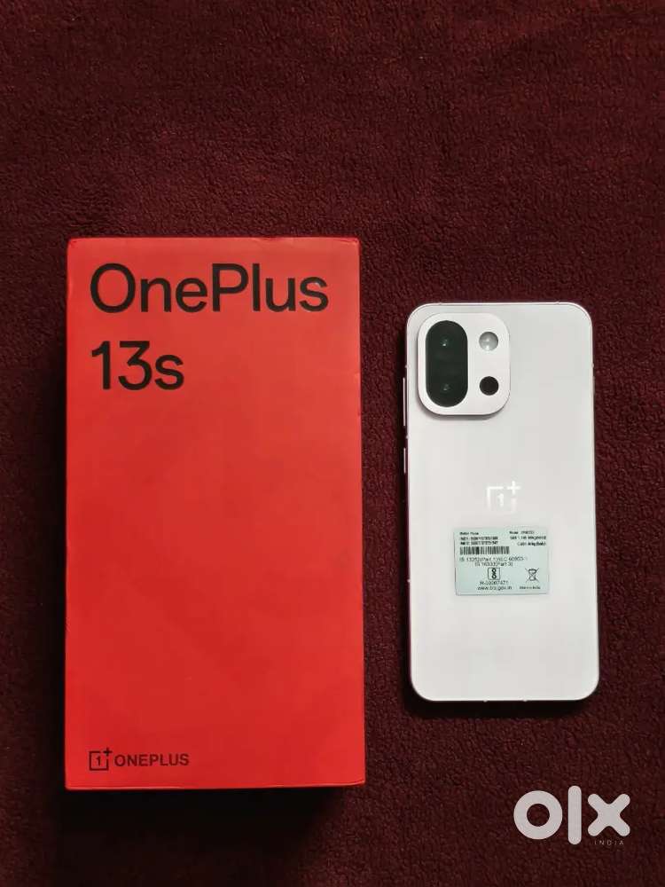One Plus 13S 12/256 25 days old