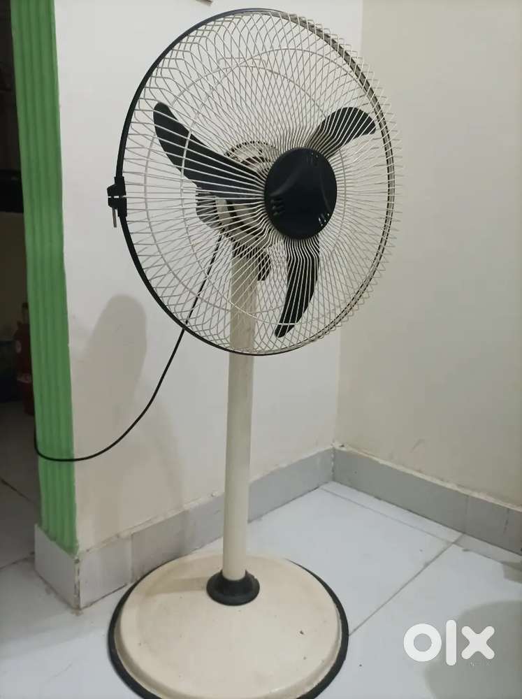 Fan 700, only 1month old