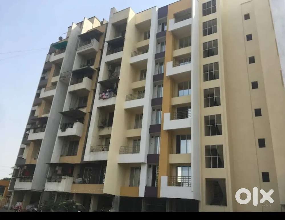 Girl Roommate 1bhk room available in  ambivli 5 min walkable