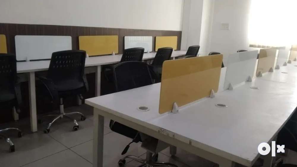 Fully furnished office space in Noida for rent