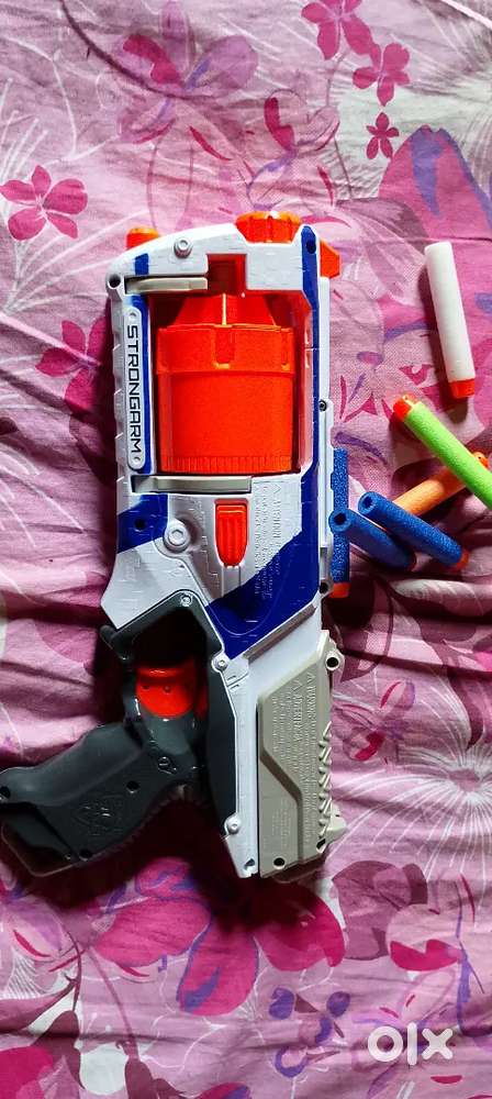 Mirana 2 wd duster rc car,nerf strongarm blaster
