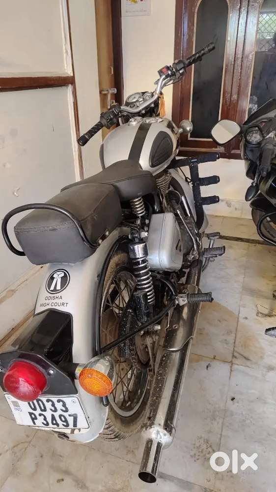 Royal Enfield classic 350 BS 4 with LED headlight maintained condition