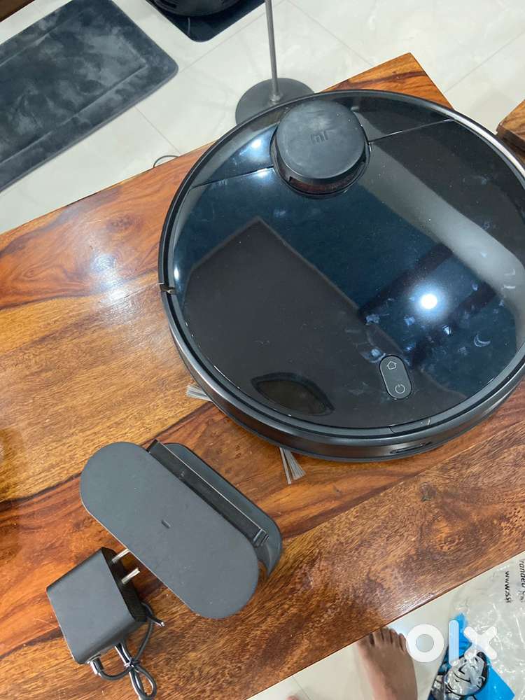 MI Cleaning Robot