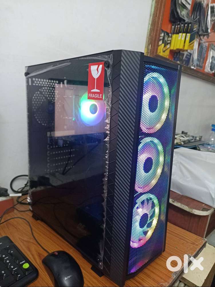 AMD Ryzen 7 5800X, Asus Rog Strix B 550,16GB DDR4 RAM, CPU For Sale