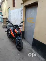 KTM Duke-250 of 2024 January BS6 & E20 GEN-3 Model Just Rs 192000/-