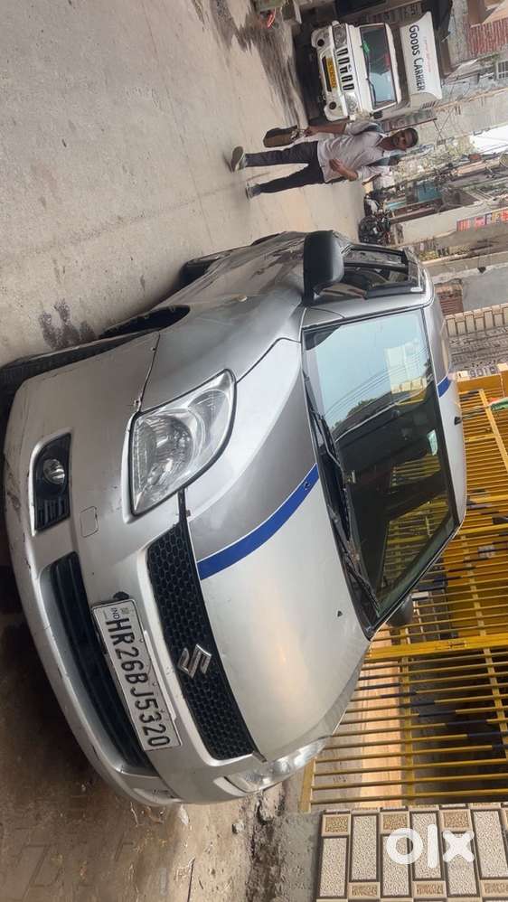 Maruti Suzuki Swift 2011 CNG & Hybrids Well Maintained