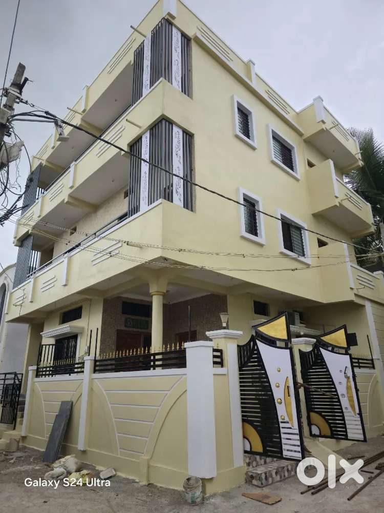 1BHK With washing area, Borwell automatically