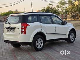 Mahindra XUV500 2.2 W10, 2016, Diesel