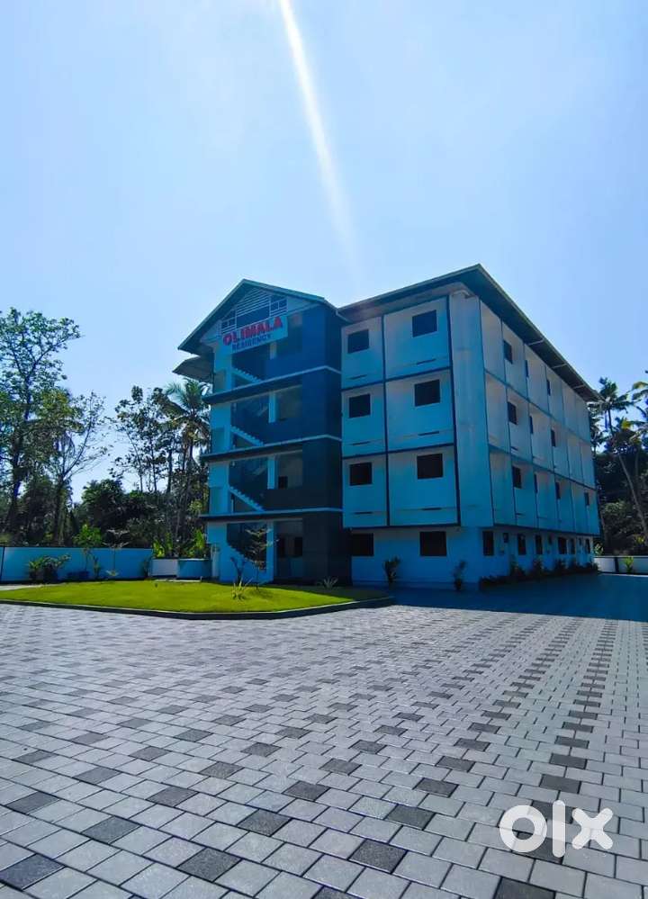 FLAT FOR RENT AT VAZHAPPILLY.