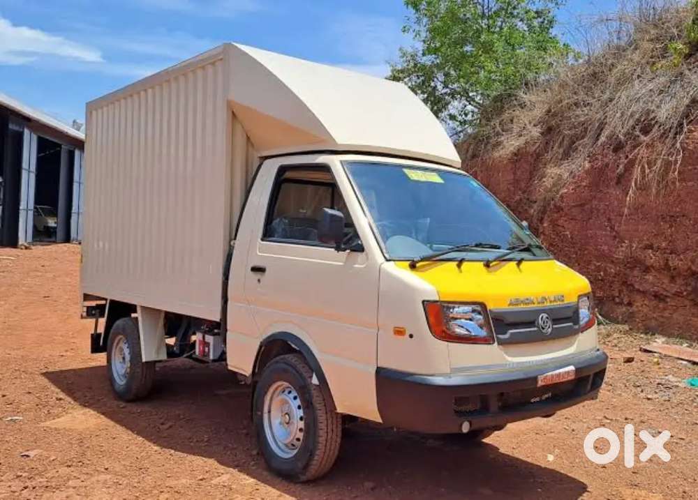 Driver delivery vehicle