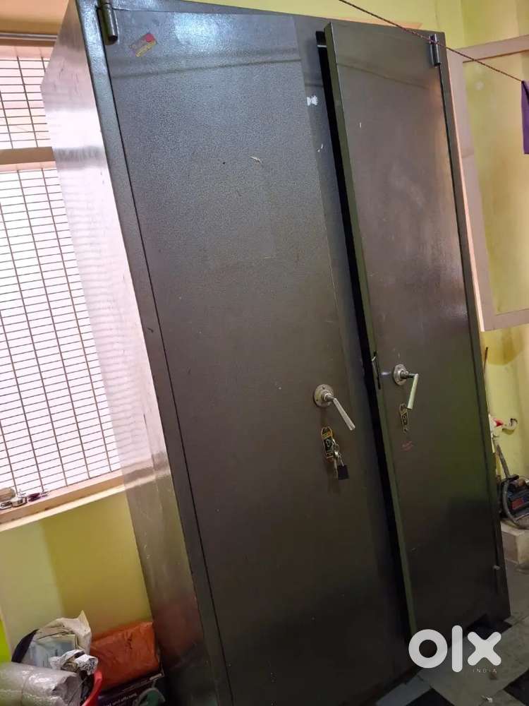 Double door Almari