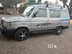 Toyota Qualis 2004 10 seater 1st owner Diesel 116999 Km Driven