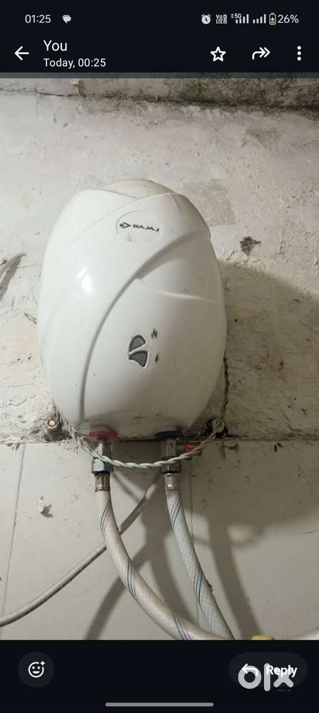 Instant geyser 3ltr, bajaj company, purchased 2years back