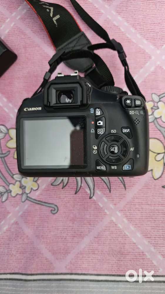 CANON 1100D WITH LENS