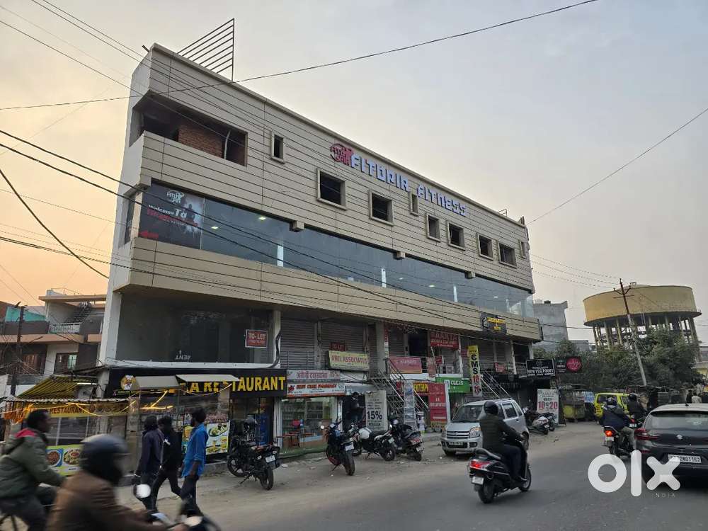 Shaheedpath facing shop near CMS Gomtinagar extension