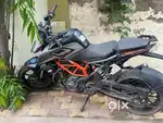 KTM Duke 250 – Silver  2021 Model  Excellent Condition
