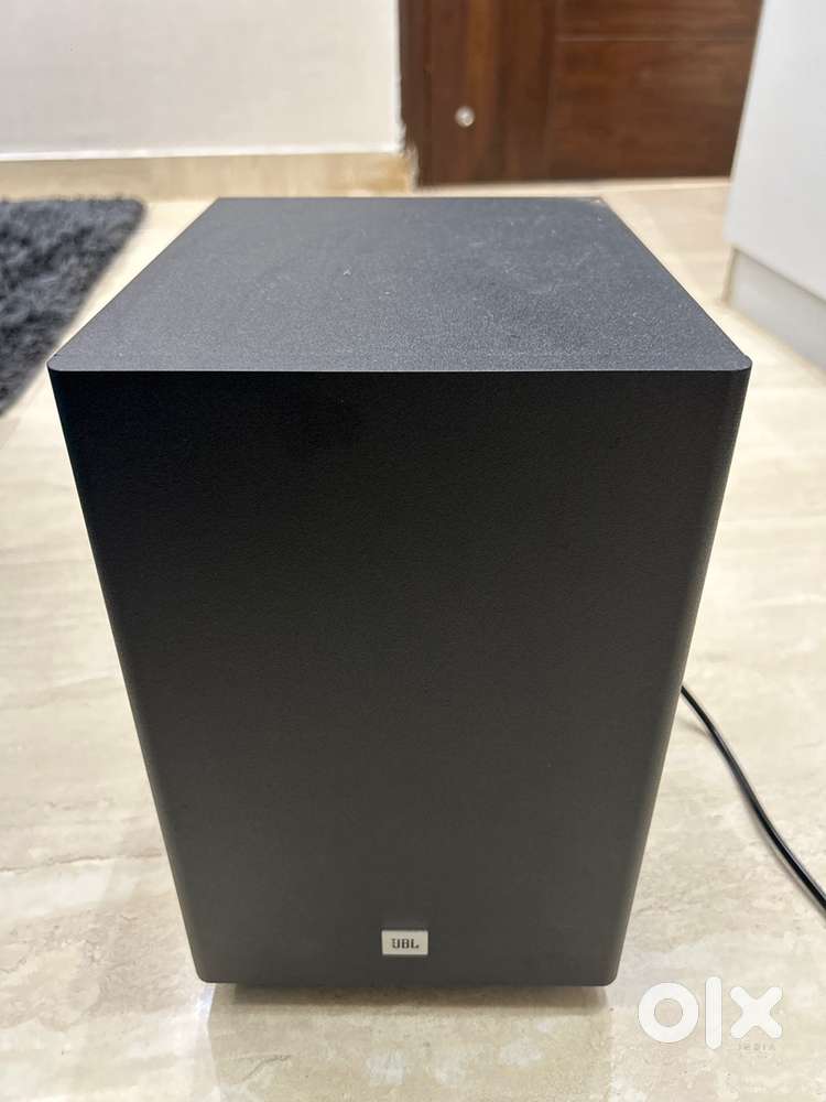 JBL sounbar with Wireless woofer
