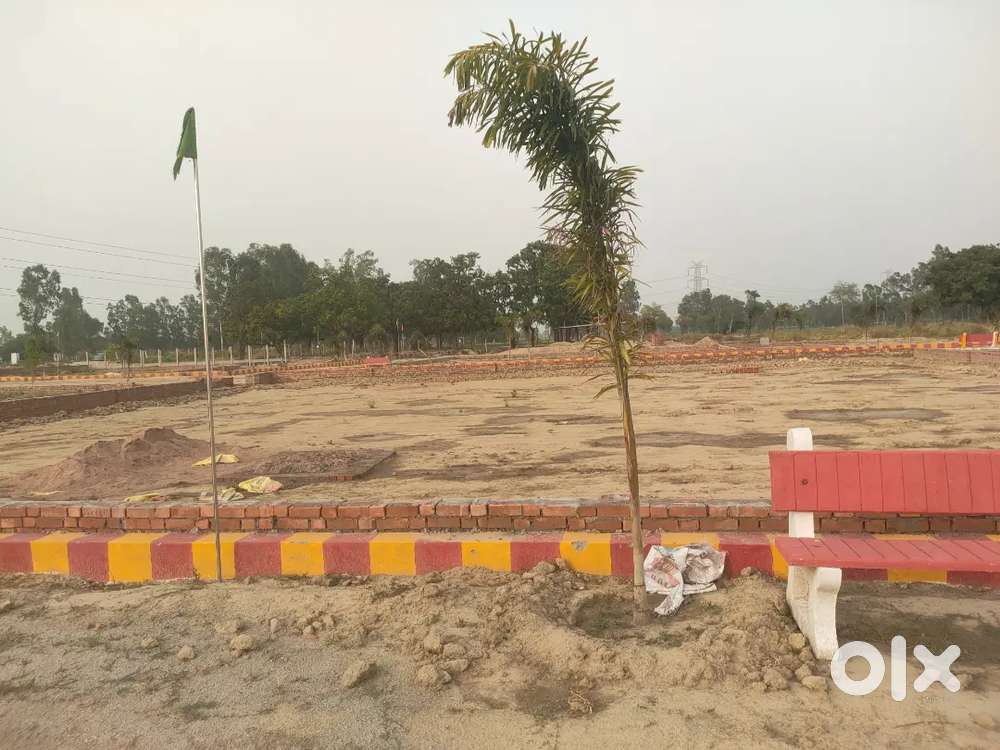 प्लाट फॉर सेल नियर गोसाईगंज मार्केट पूर्वांचल एक्सप्रेसवे केपास