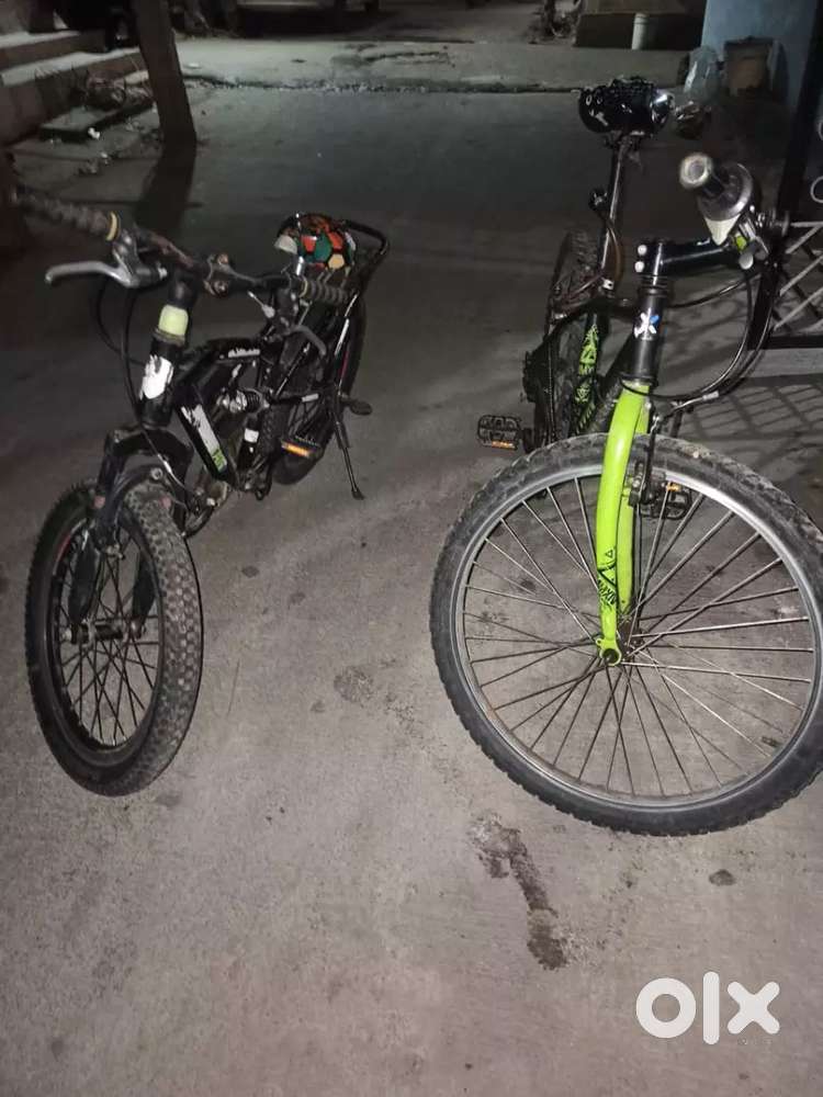 Buy one cycle get one free both the cycle good condition
