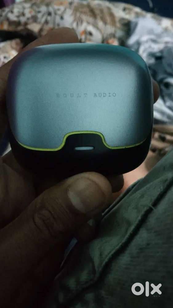Boult earbuds