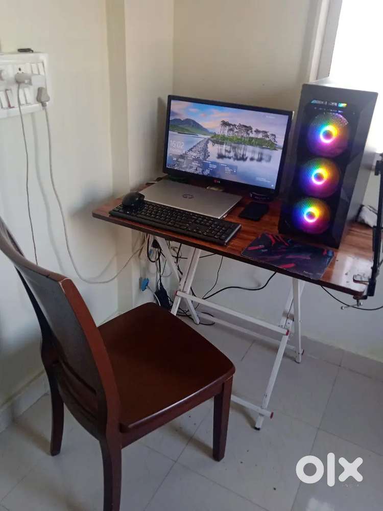 Computer Table And Chair (New Condition)