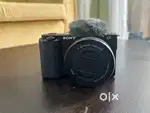 SONY ZV-E10L Mirrorless Camera Body with 1650 mm Power Zoom Lens Vlog