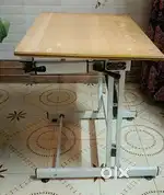 ENGINEERING DRAWING TABLE.