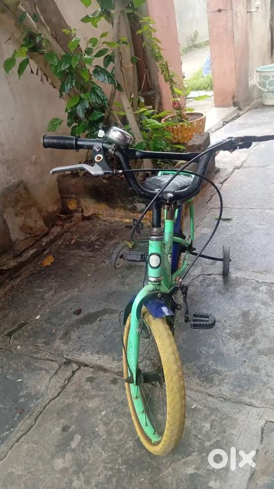 Hero bicycle bellow 5years age