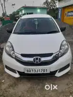 Honda Mobilio 2016