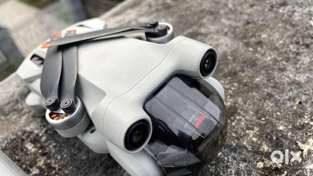 DJI Mini 3 Pro Fly More Combo (Mint)