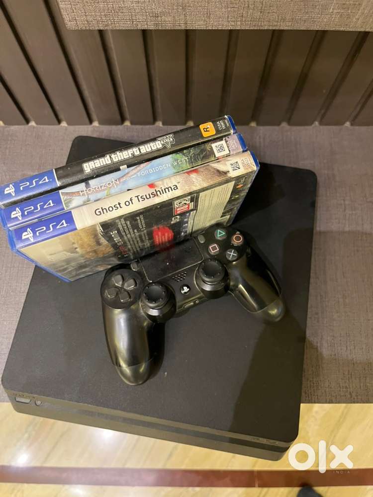 PlayStation 4 (512 GB)