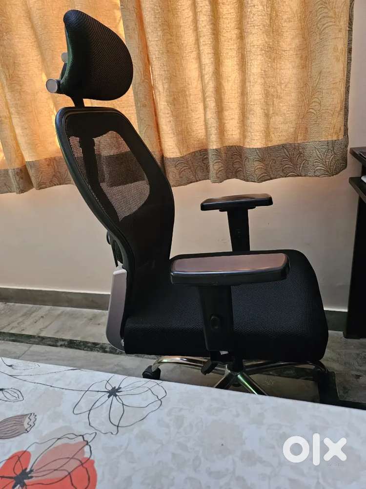 Brand new computer chair