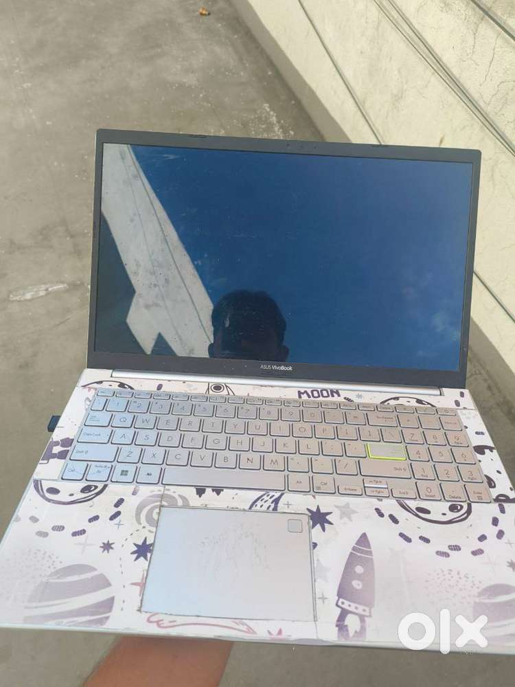 ASUS Vivobook K15 OLED 5600U 16GB ram 512 ssd