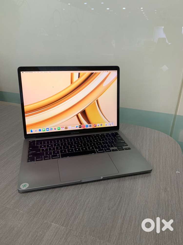 Apple MacBook Pro(13inch) 2020 i7 32GB 512GB Warranty
