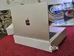 Apple Macbook Air  2025  M3 8GB 256GB SSD 13inch Notch Display
