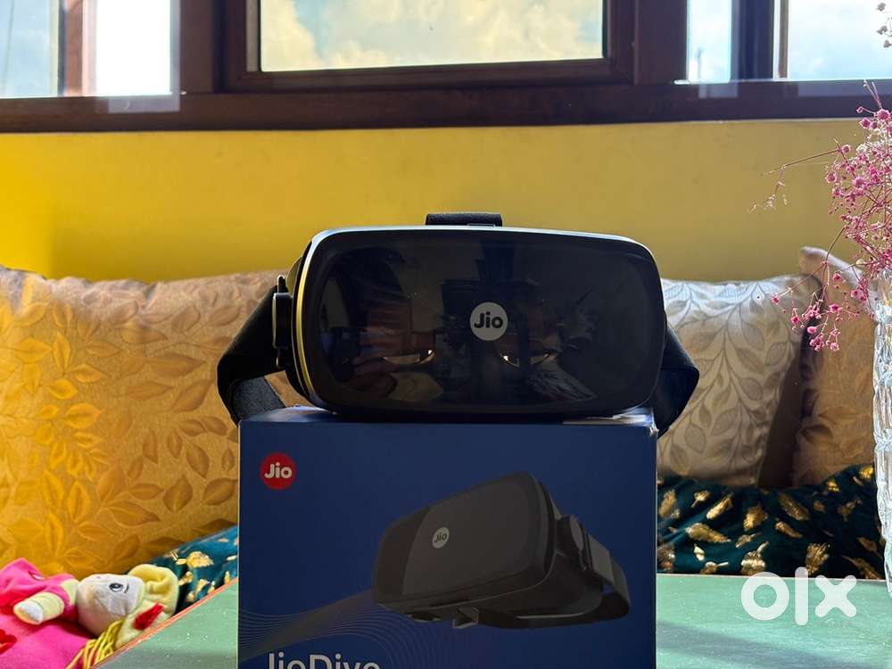 Jio VR cardboard headset