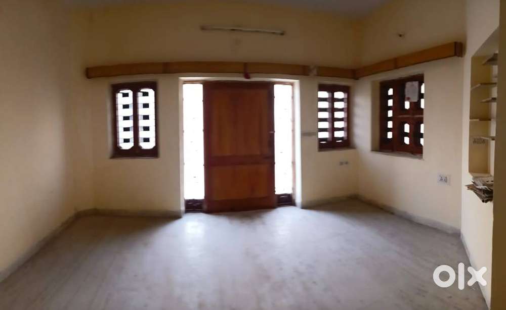 3BHK Portion House Available For Rent In Area Force Area