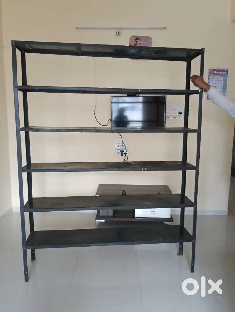 Rack / book shelf