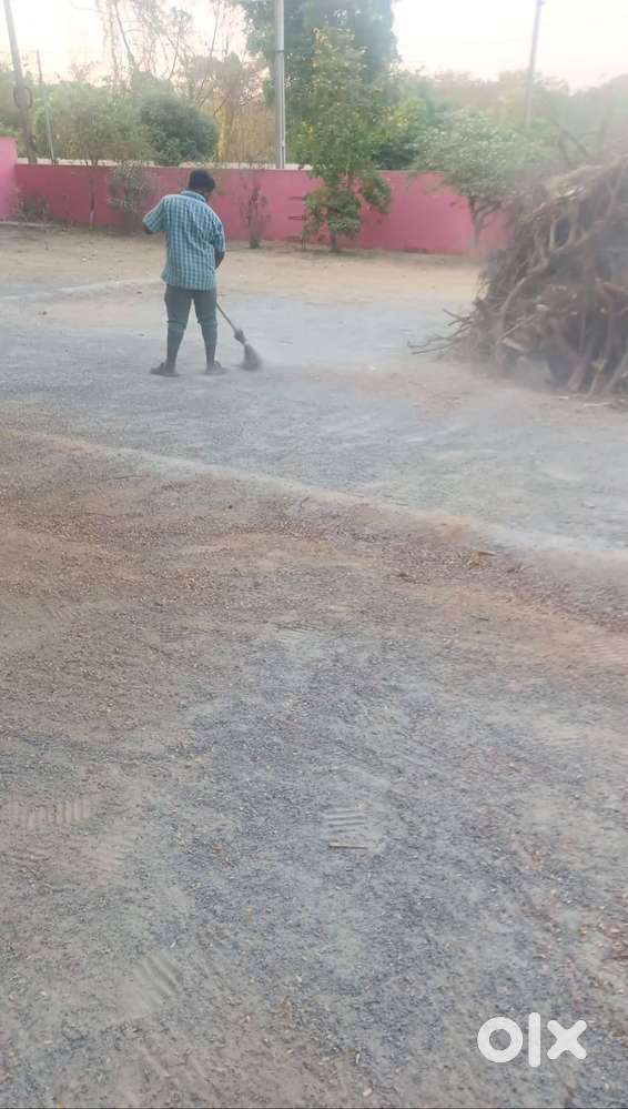 Land near atchutapuram maturu available for office space and rents