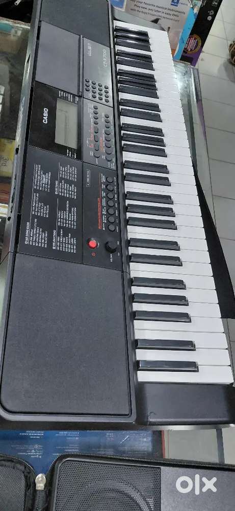 Casio ct. 700 keyboard