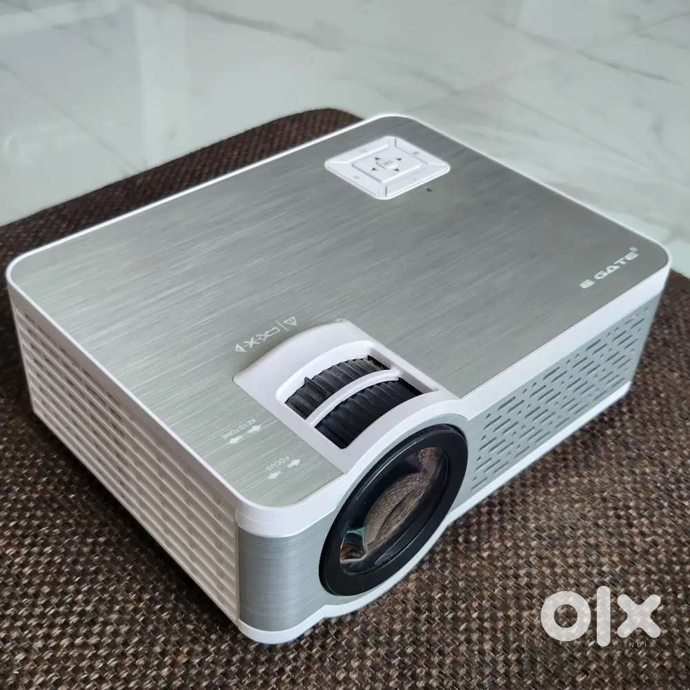 Box Packed EGate  i9 Pro-Max HD 4K Projector