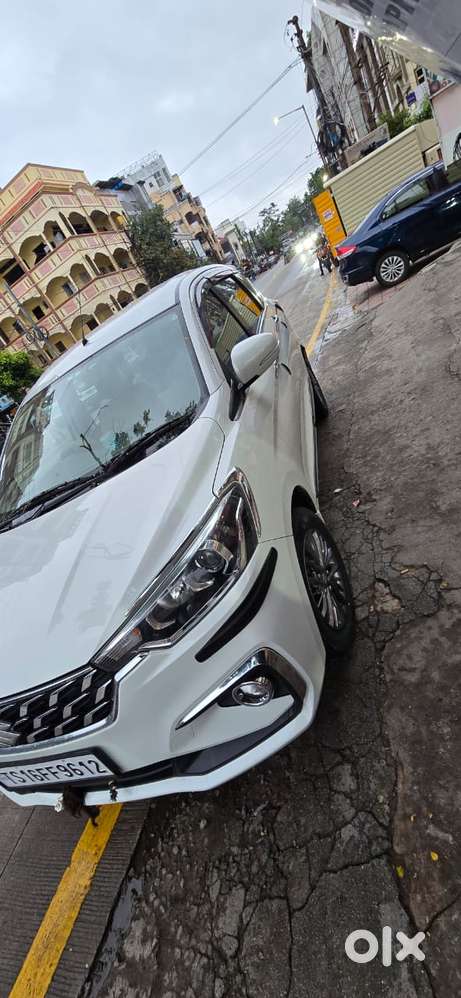 Maruti Suzuki Ertiga 1.5 ZXI Plus SHVS, 2022, Petrol