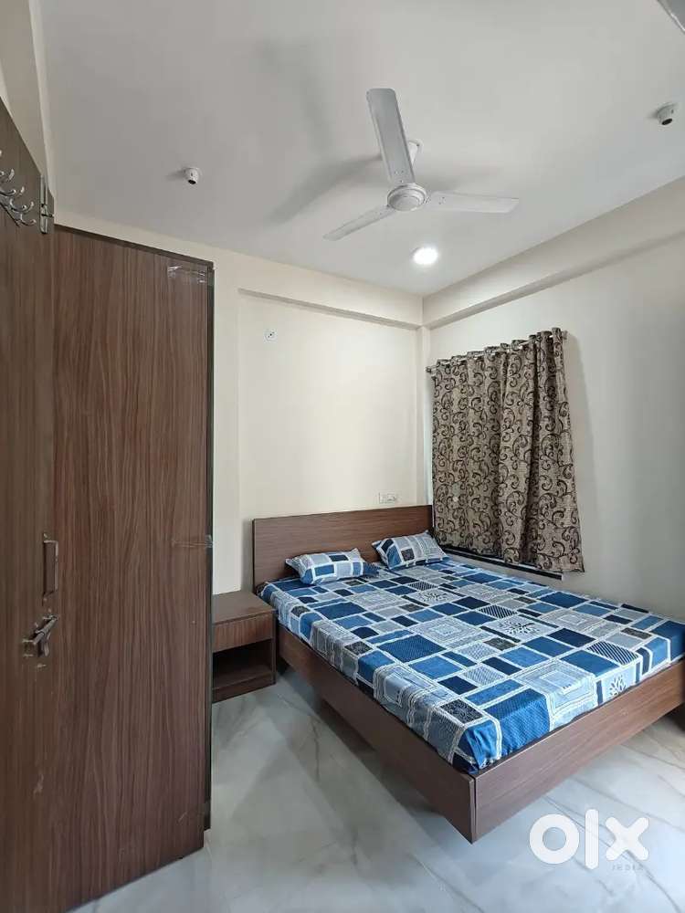 Fully Furnished 1Bhk Zero Brokrege Near Vijay Nagar Square