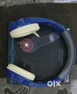 Reconnect Captain America bluetooth on the ear headphones