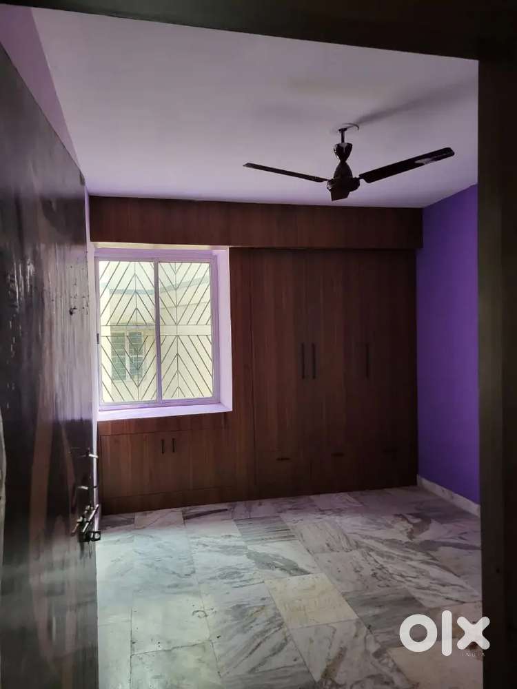 Family and bachelor allowed